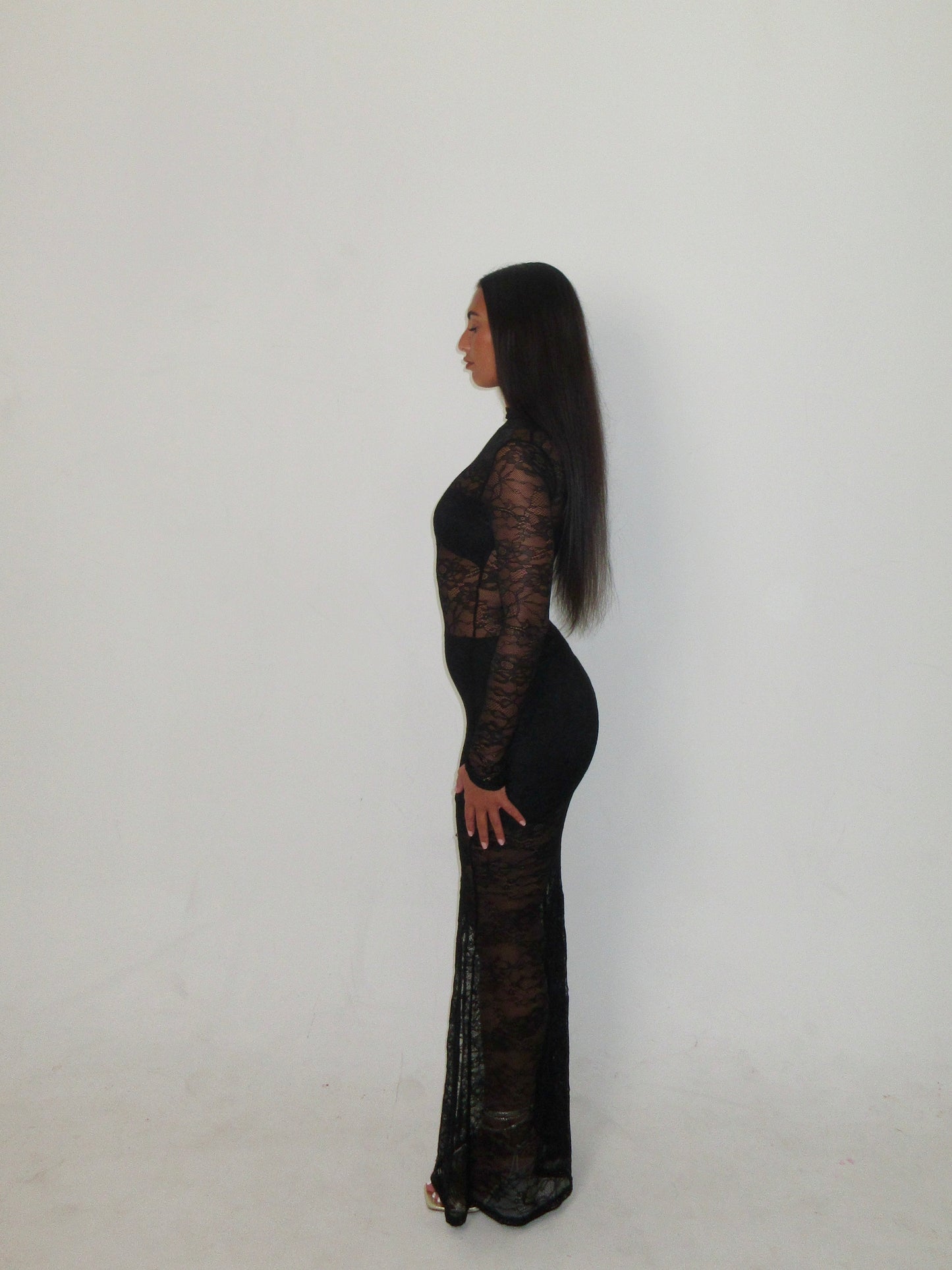 ALLURE LACE